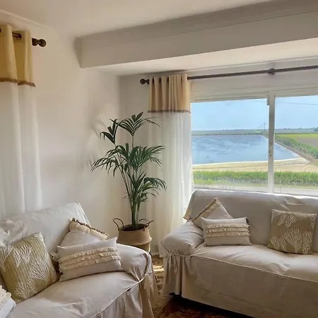 El Mirador: Un Lugar Unico En El Corazon Del Delta Els Muntells
